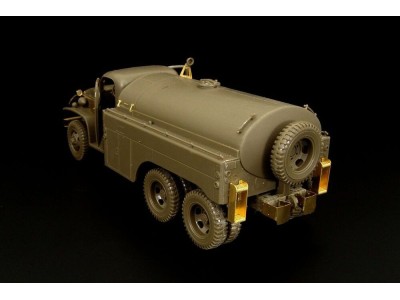 US Airfield fuel truck (Tamiya) 