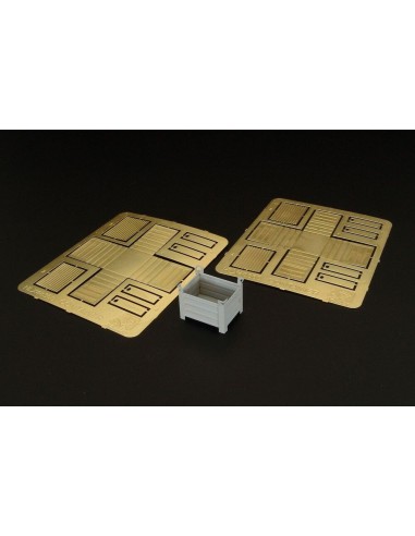 Steel containers (2pcs) 