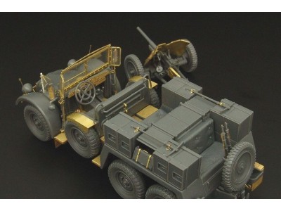 Kfz 69 Krupp  with 3 7cm Pak (Tamiya) 