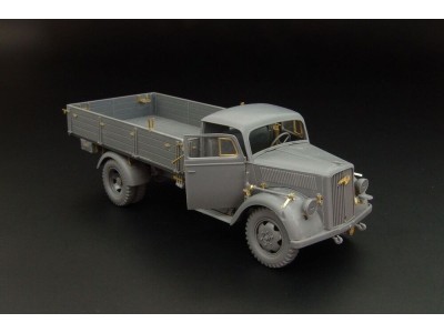 Opel Blitz (Tamiya) 