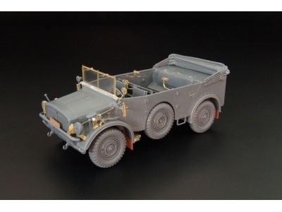 Horch 4x4 Type 1a (TAMIYA) 
