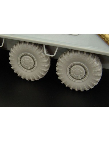 BTR-60 Wheels (Mikromir) 