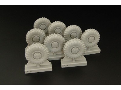 BTR-60 Wheels (Mikromir) 