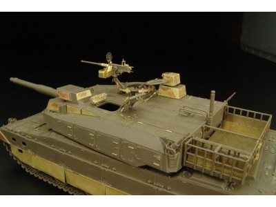 JGSDF TYPE 10 Tank ( Tamiya kit) 