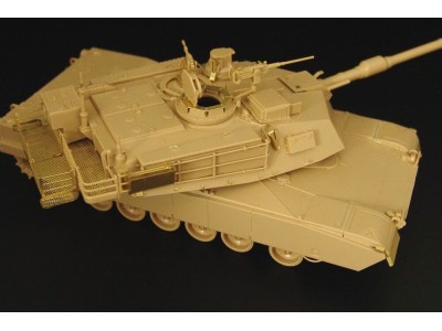 M1A2 Abrams (Tamiya kit) 