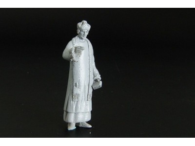 Priest 