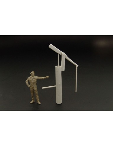 Rustic style water pump 