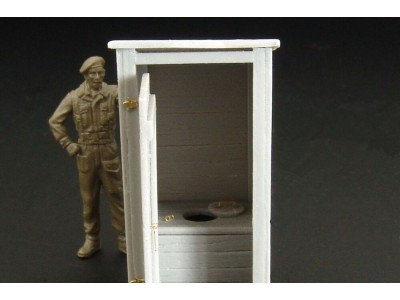 Latrine 