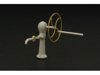 Industrial style water pump 