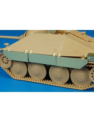 Hetzer schuerzen 
