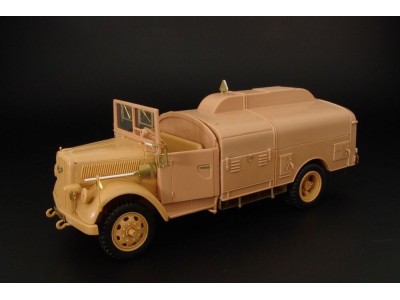 Opel Blitz Tankwagen (Italeri) 