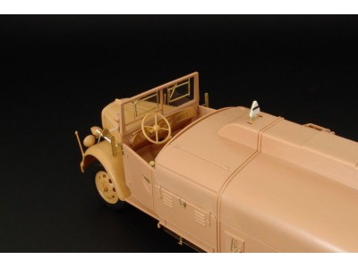 Opel Blitz Tankwagen (Italeri) 