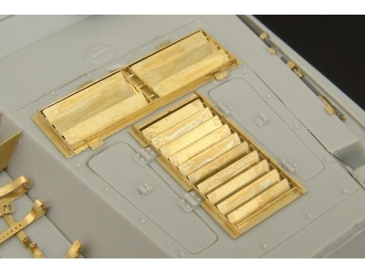 Sd Kfz 234-2 Puma engine grills 