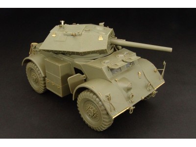 STAGHOUND Mk III 