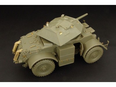 STAGHOUND Mk III 