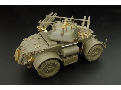 T17E1 Staghound Mk I w 60LB Rocket Launch 