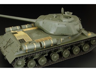 IS-2 