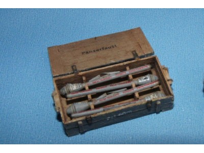 Panzerfaust with box 2sets 
