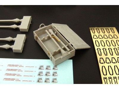 Panzerfaust with box 2sets 