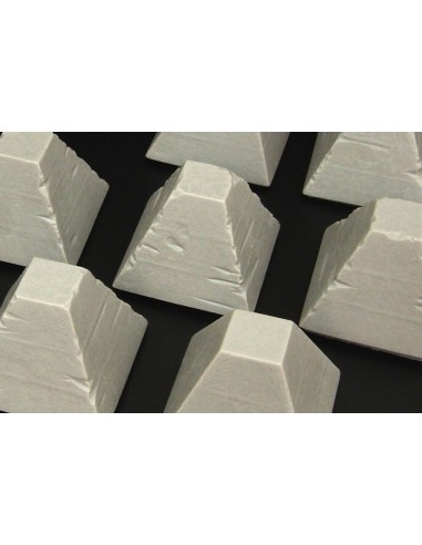 Dragon’s Teeth tank traps 