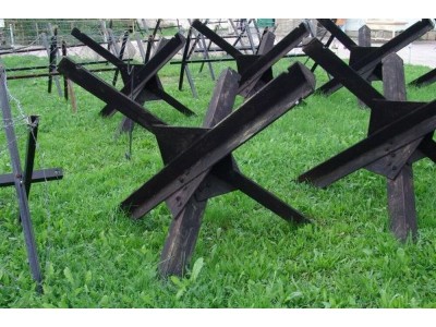 Antitank barriers 