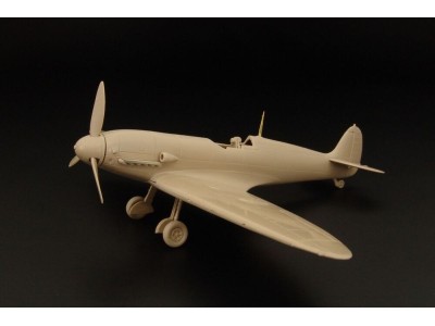 Spitfire Vb MesserSpit 