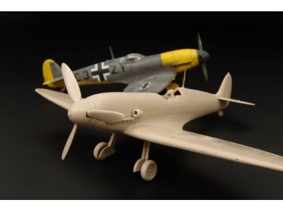 Spitfire Vb MesserSpit 