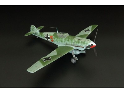 Bf-109T-2 