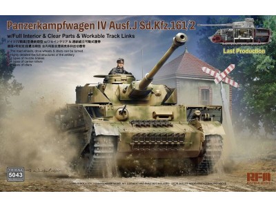 Pz.Kpfw. IV Ausf. J Last Production w/full interior 