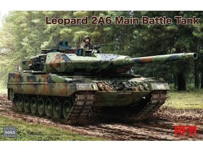 Leopard 2A6 Main Battle Tank with workabletrack links (without interior) 