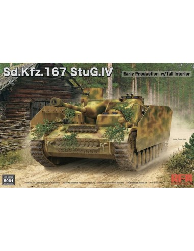 Sd.Kfz.167 StuG.IV Early Production w/full interior & workable track links 