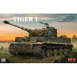 Tiger I Late Production w/Full interior & Zimmerit 