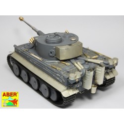 Pz.Kpfw.VIAusf.E(Sd.Kfz.181)Tiger I-s.PzAbt.501 in Tunisia  2