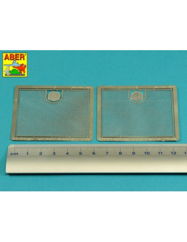 Aditional smaller mesh used on some Tiger I, Ausf.E under standart grilles 