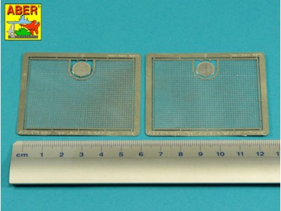 Aditional smaller mesh used on some Tiger I, Ausf.E under standart grilles 