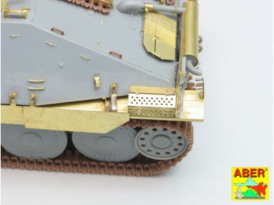 Sd.Kfz. 138/2 ''Hetzer''-early, middle version 