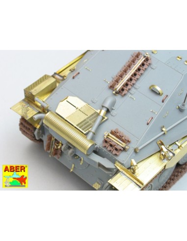 Sd.Kfz. 138/2 ''Hetzer''-early, middle version 
