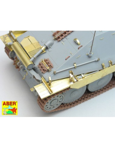 Sd.Kfz. 138/2 ''Hetzer''-early, middle version 