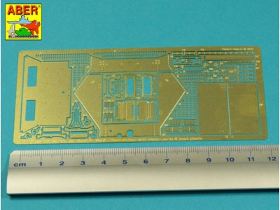 Sd.Kfz. 251/1 Ausf.D - Vol.4 - Rear doors & vision ports 