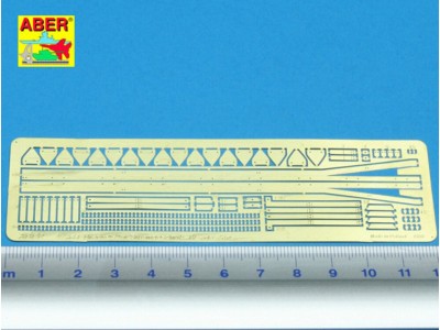 Brackets for Sturmgeschütz IV side skirts 