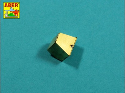 Right stowage bins for SdKfz 250, 252, 253 