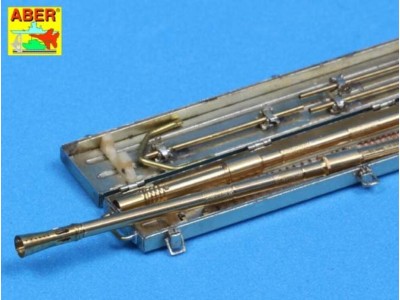Flak  38  barrels with storage box 
