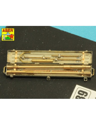 Flak  38  barrels with storage box 