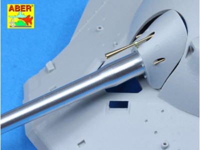 Armament for Soviet JS-7 Heavy Tank (With short muzzle brake) 