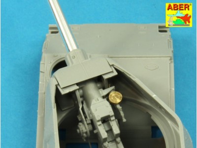Armament for Soviet Medium Tank T44M 85mm 