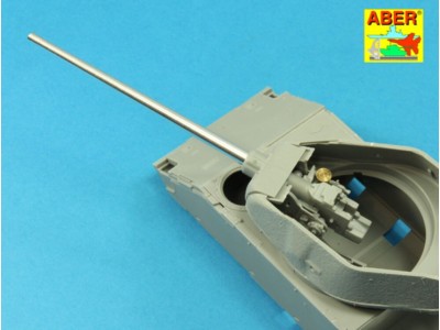 Armament for Soviet Medium Tank T44M 85mm 