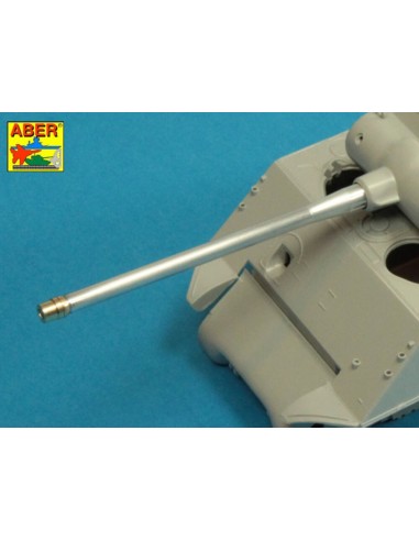U.S 90 mm M3 barrel  with thread protector for tank destroyer M36B1 