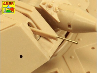 25mm M242 Bushmaste rribbed chain gun barrel &7,62mm M240 machine gun barrel used on late M2A3 Bradley or LAV-25 