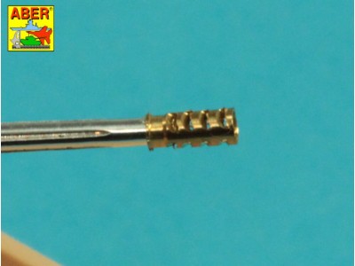 25mm M242 Bushmaste rribbed chain gun barrel &7,62mm M240 machine gun barrel used on late M2A3 Bradley or LAV-25 