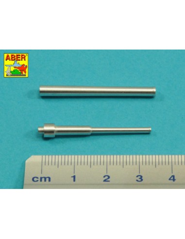 Main Armament for Soviet Heavy Tank SMK  1x76,2mm L-11,  1x45mm M1932, 